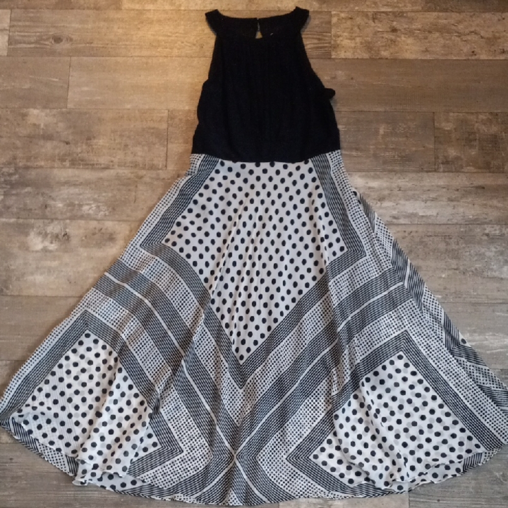 New Black & White Polka Dot Maxi Dress, size 12